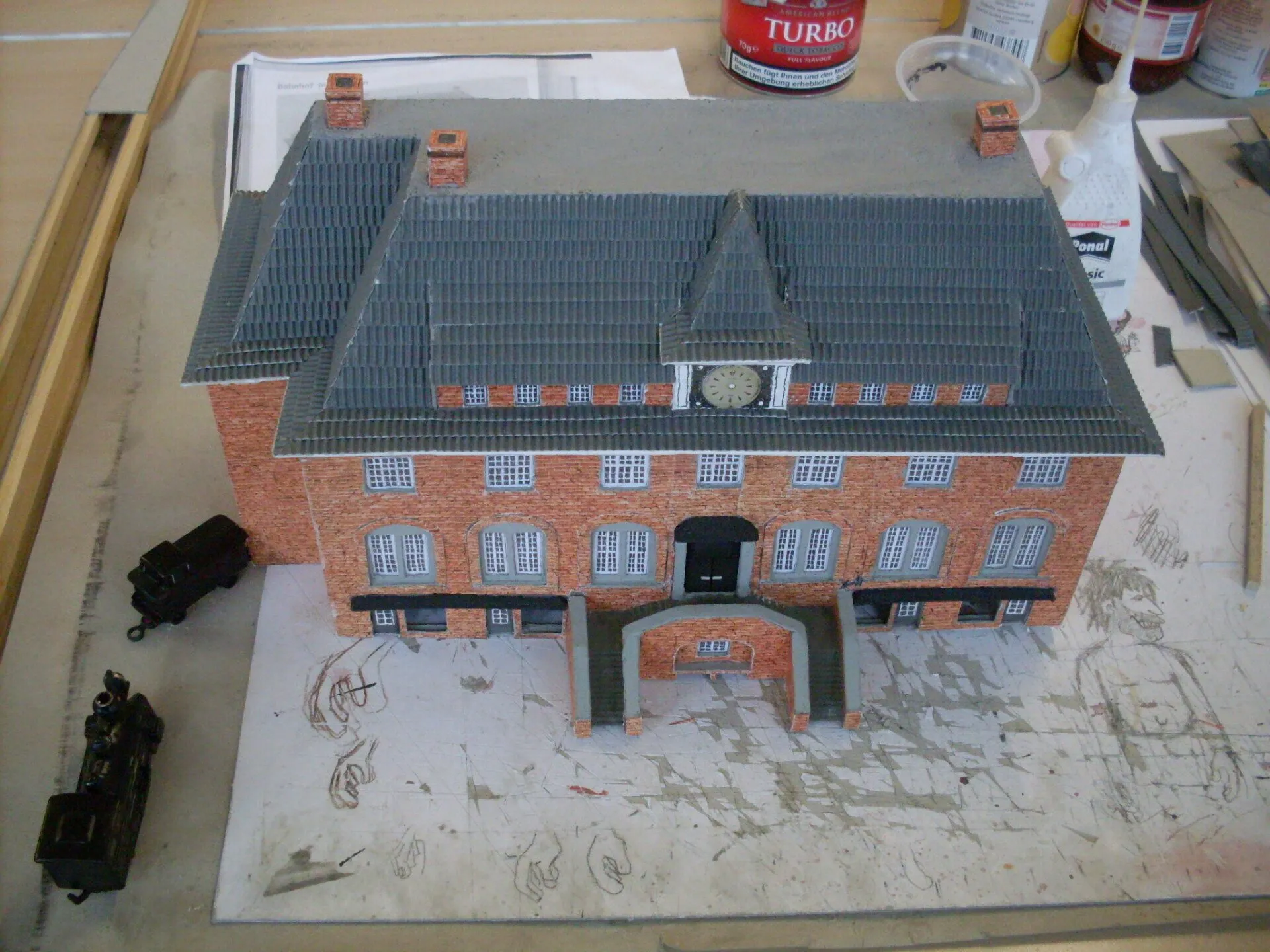 bahnhof+Gaarden-1920w